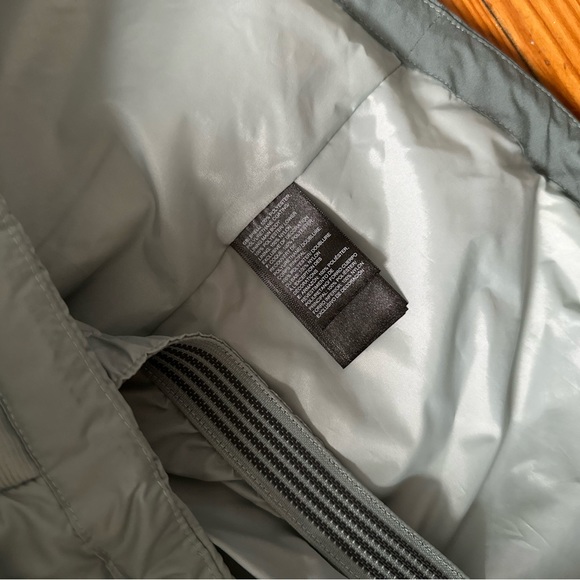 WOMENS THERMOBALL ECO SNOW TRICLIMATE JACKET in BALSAM GREEN - SILVER BLUE - Picture 4 of 5